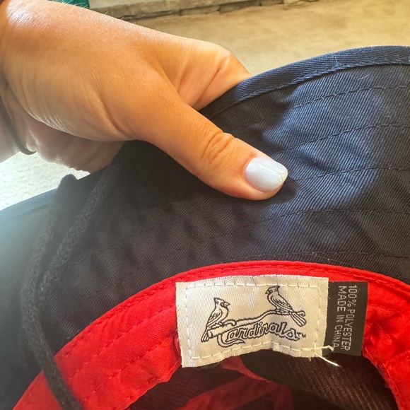 STL Cardinals bucket hat - Picture 4 of 4